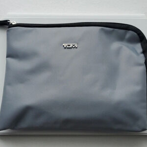 Tumi toiletry bag
